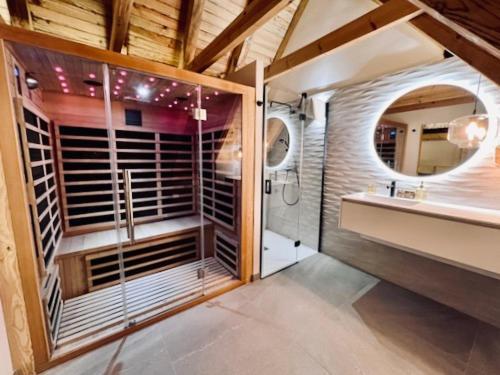 Muntanyo Luxury Lodge Con Sauna, Parking Y Guardaesquis En Ruda Tredos Exterior photo